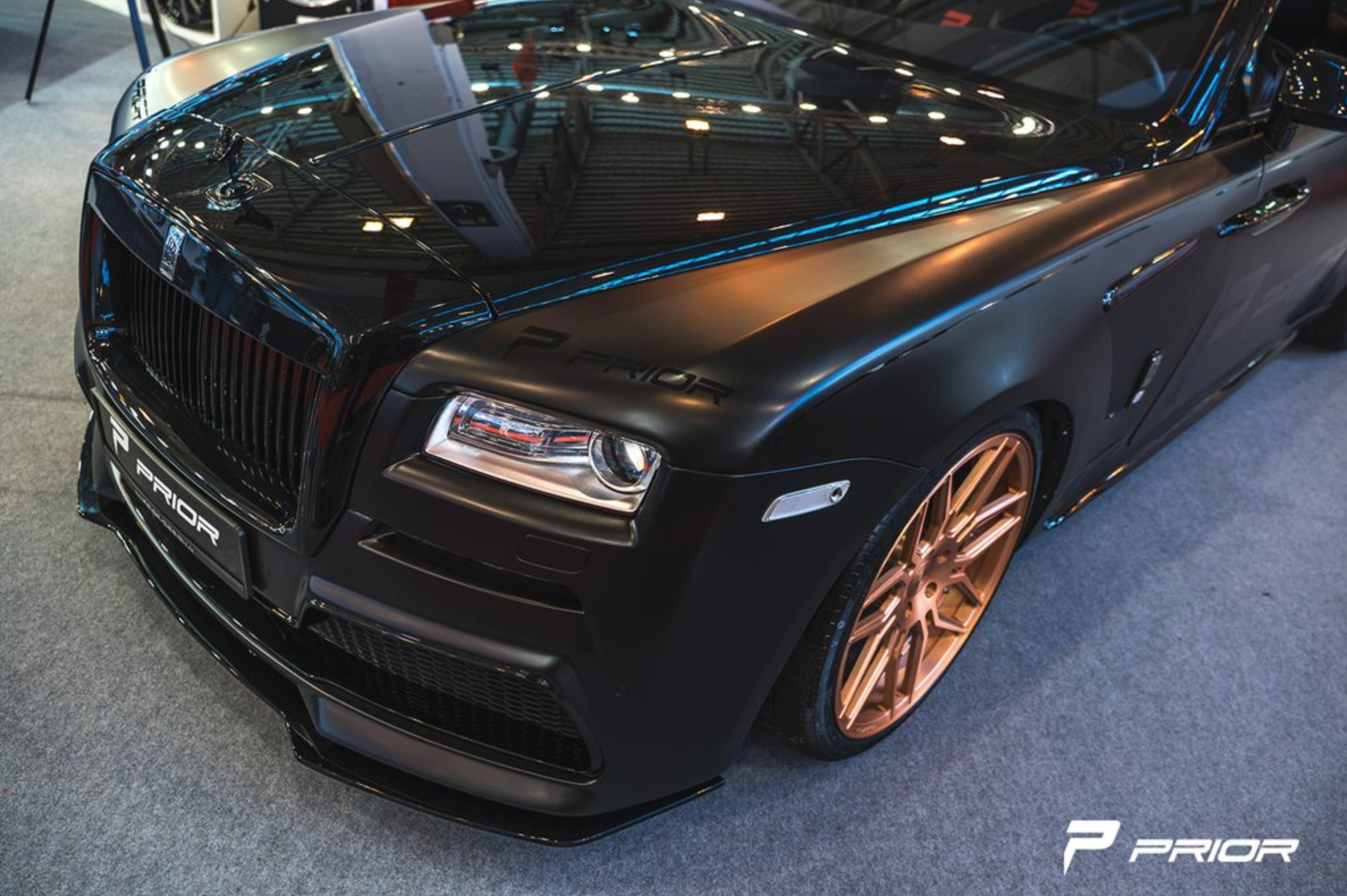 Desain Sebelumnya Rolls Royce Wraith Blackshot